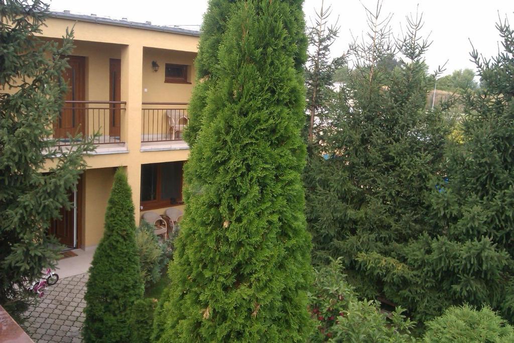 Penzión Oáza Nagyszombat Kültér fotó